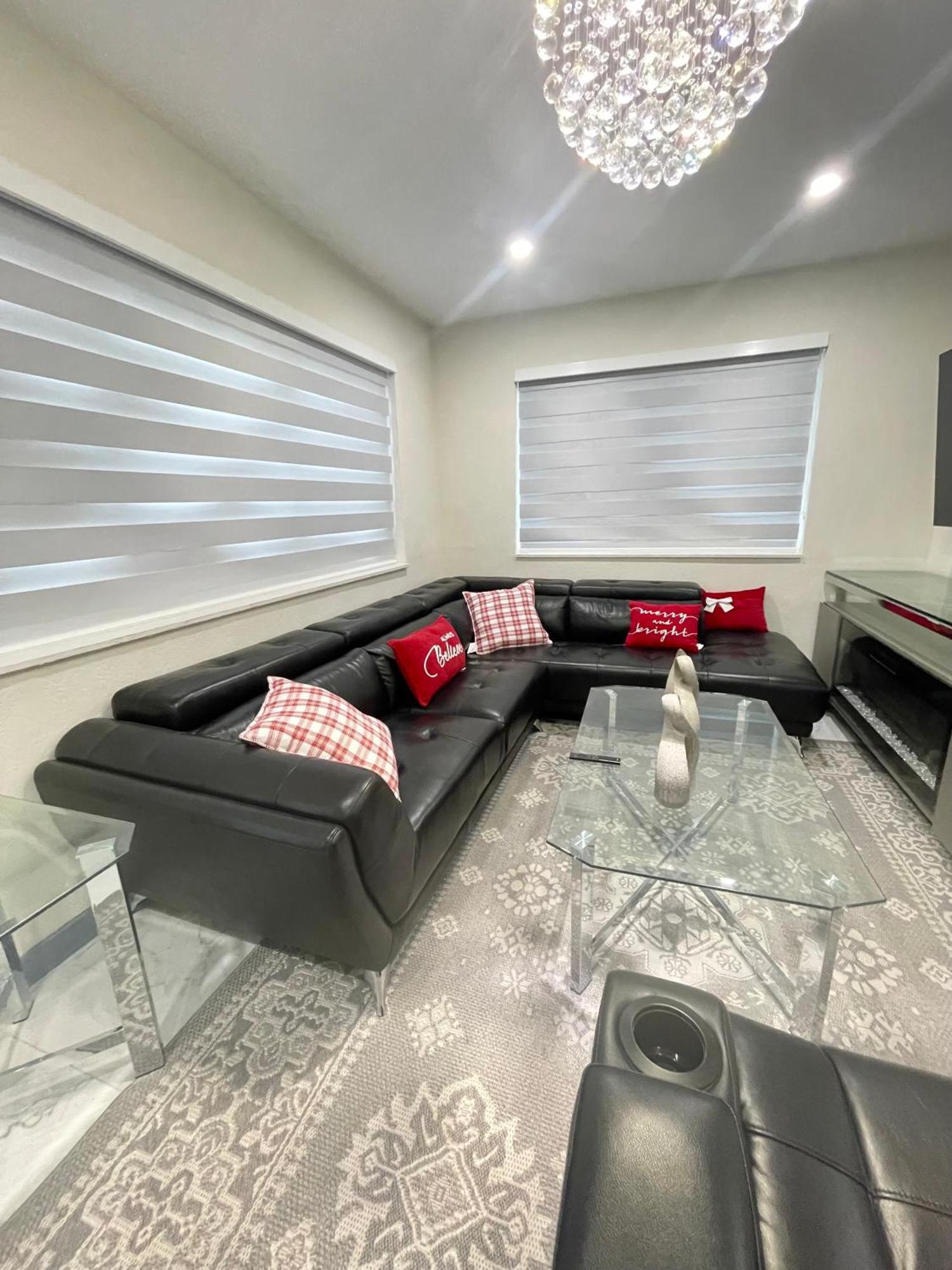 Reywant Investments Inc Near Hardrock Casino Casa de férias *